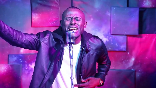 [Video] Elijah Oyelade – “Lover Of My Soul”