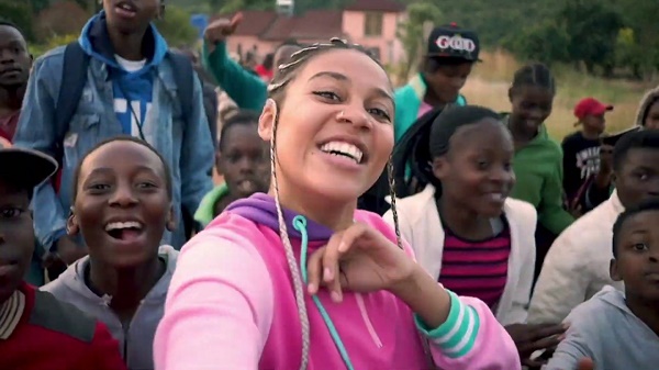 [Video] Sho Madjozi – “Idhom”