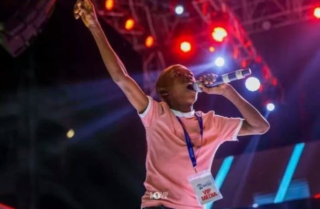 Orange Seller, Ayomide Receives Scholarship From Rev. Esther Ajayi (video)