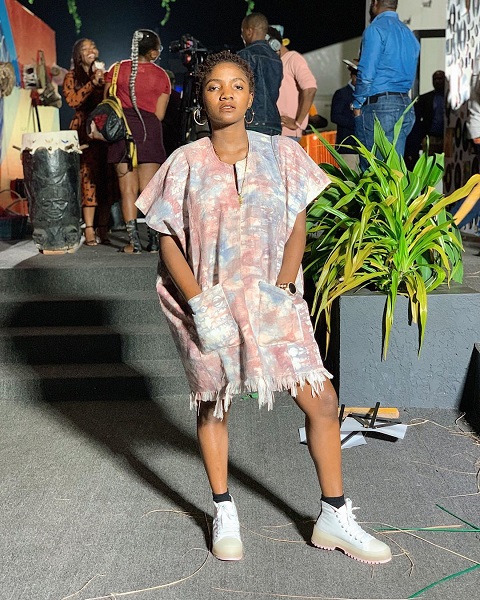 [Music] Simi – “Brown Skin Girl (Cover)”