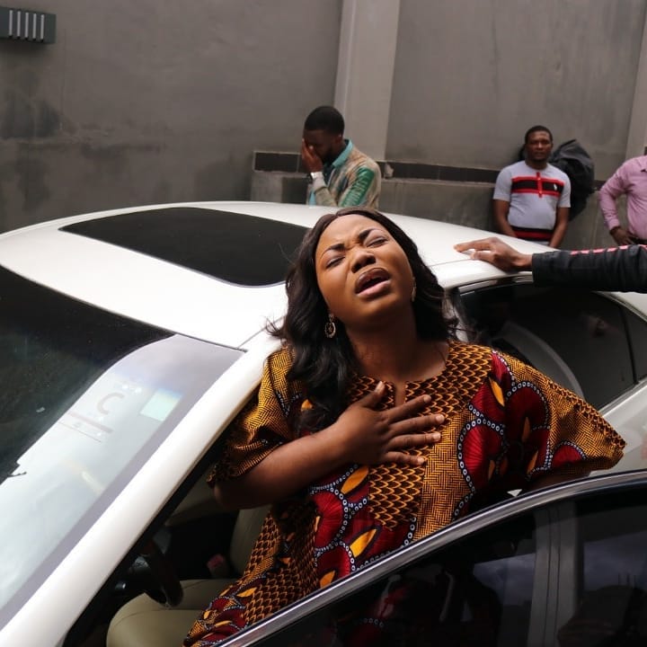Gospel singer, Mercy Chinwo gets a car gift on her birthday (video)