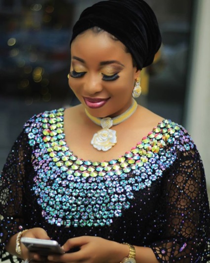 Liz Anjorin insists Toyin Abraham gave birth to her baby in a traditional maternity centre (video)