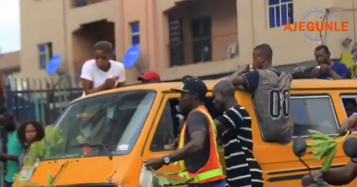 Massive turnout in Ajegunle as body of late mad melon is escorted to the mortuary