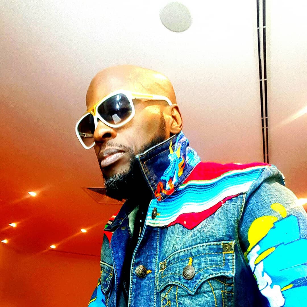 Rapper, Ikechukwu recounts how he was kidnapped by SARS operatives last night, taken to Lagos Island and made to exhaust my ATM allowance or they would have killed me (Video)