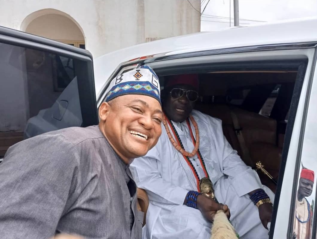 Kogi Traditional ruler receives white Rolls Royce Phantom