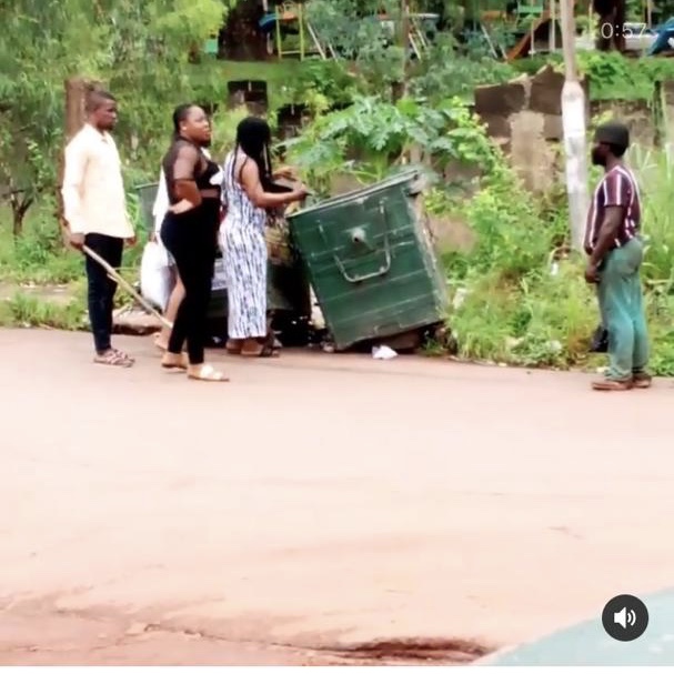 Mad man nabbed picking used sanitary pads in Enugu (Video)