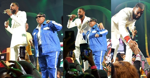 Mike joins Teni to perform ‘Case’ at The Headies Awards 2019! (Photos/Video)