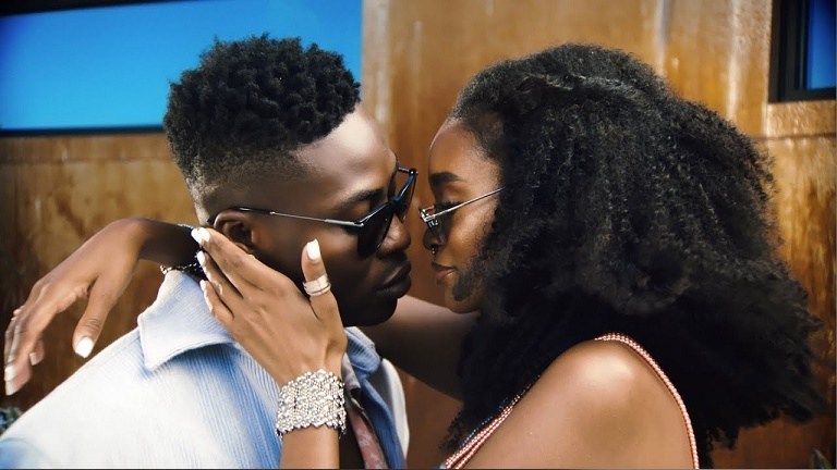 [Video] Reekado – “Rora”