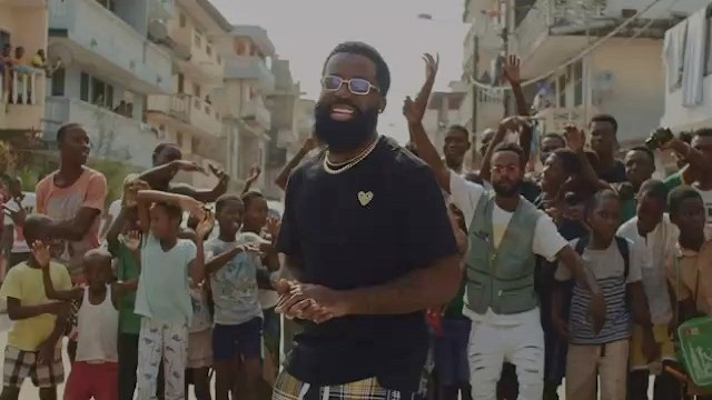 [Video] Afro B – “Amina” (Remix) ft. Wande Coal