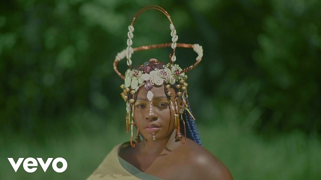 [Video] Amanda Black – “Ndizele Wena”