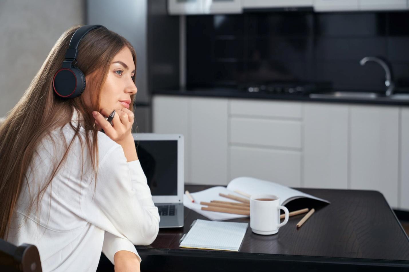 How Music Helps Students to Deal with Stress?